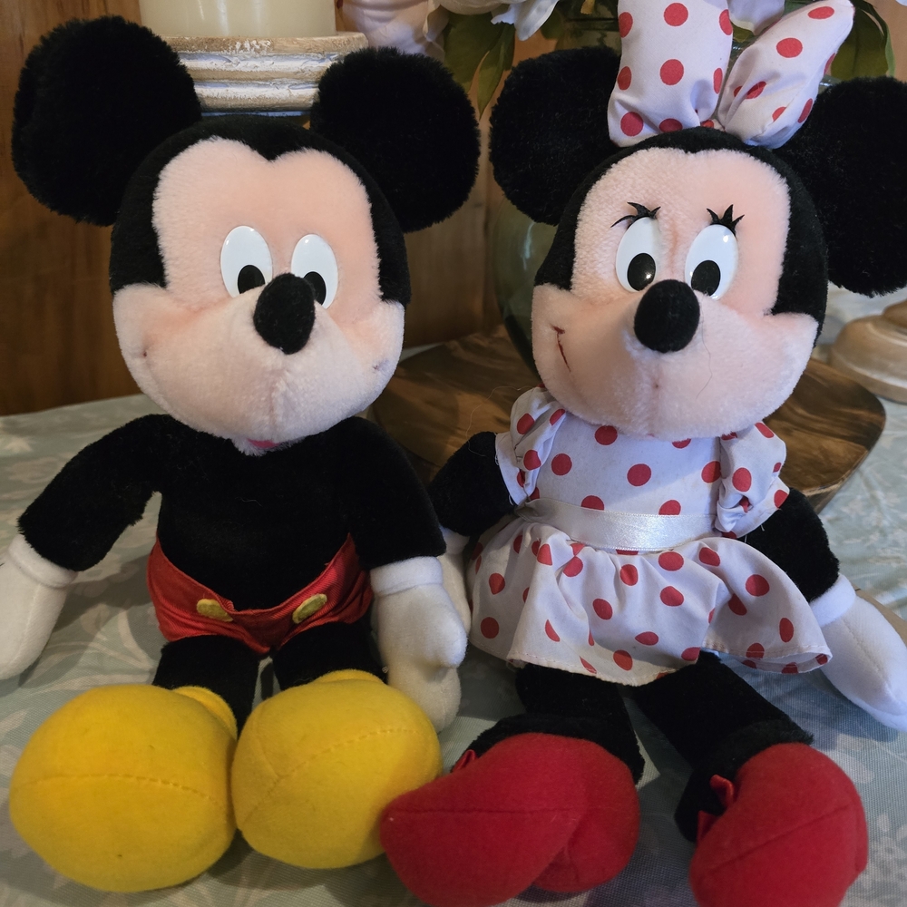 Vintage Applause Classic Mickey and Minnie Mouse Plush Set - Black, Red, Yellow